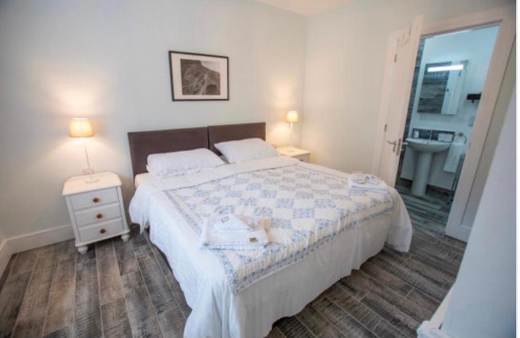 Josies Place At Waters Edge Self Catering Apartment Glenarm Exteriér fotografie