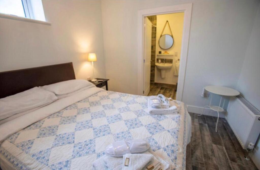 Josies Place At Waters Edge Self Catering Apartment Glenarm Exteriér fotografie