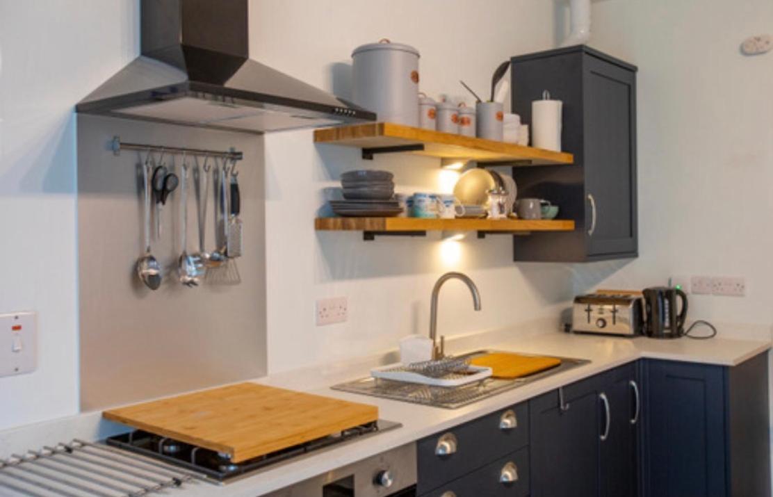 Josies Place At Waters Edge Self Catering Apartment Glenarm Exteriér fotografie